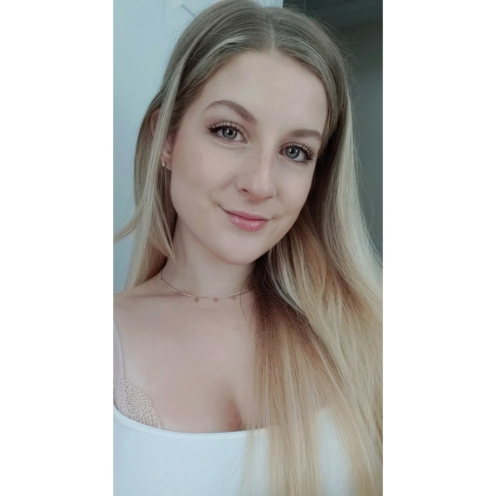 Meet your Posher, Brittany